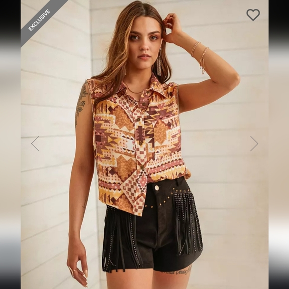 Buckle Tops - Sterling & Stitch Buckle NWT Western Collared button-up Embellished Tank…